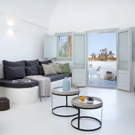 Bed & Breakfast June Twenty Karterados (Santorini)