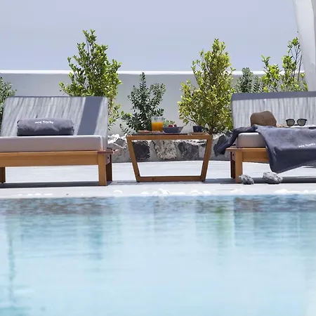 June Twenty Frühstückspension 4*