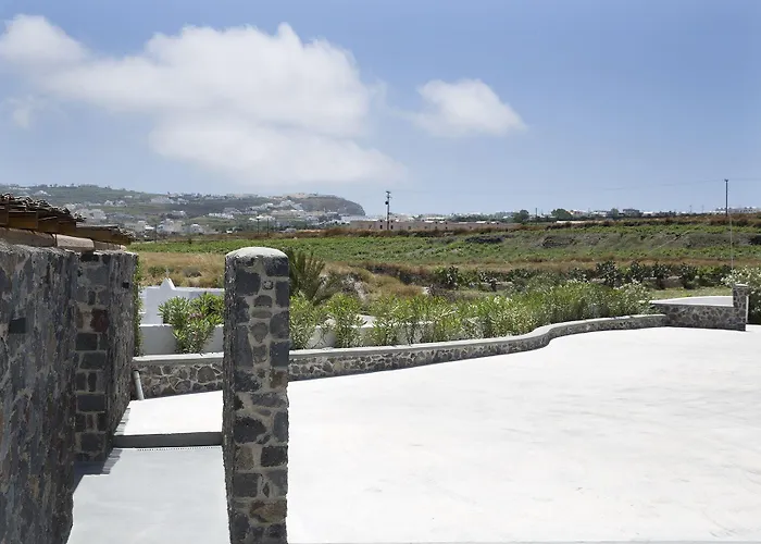 June Twenty Nocleg ze śniadaniem Karterados (Santorini)