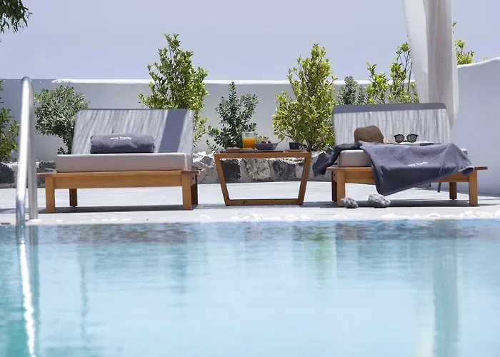 June Twenty Nocleg ze śniadaniem 4*