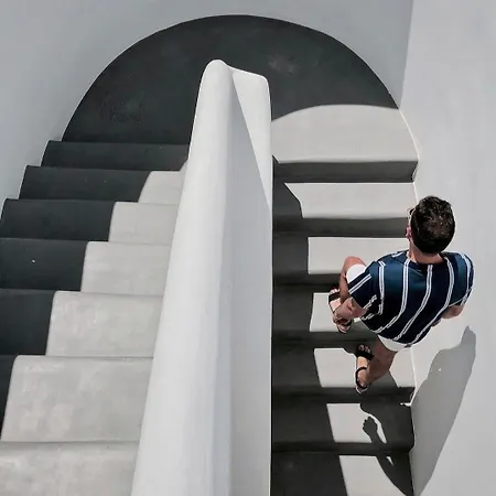 June Twenty Bed and breakfast 4*