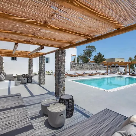 June Twenty Bed and breakfast Karterados (Santorini)