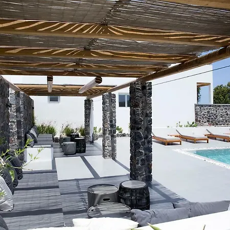 June Twenty Karterados (Santorini)