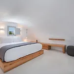 June Twenty Bed and Breakfast